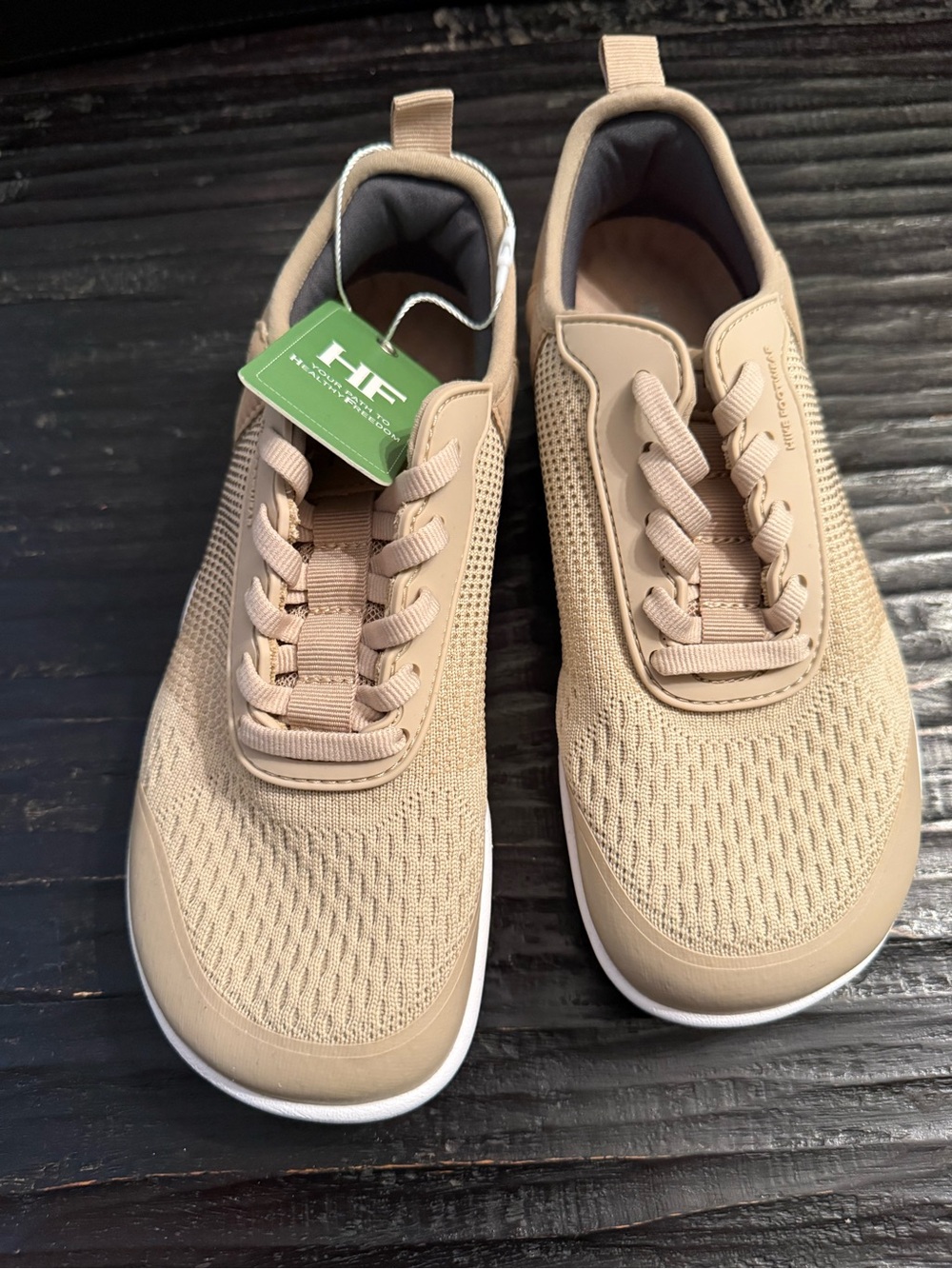 HF Women’s Zero Drop Knit Sneaker in Beige NWT